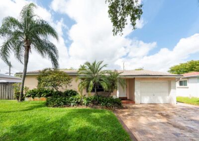 510 S 58th Ct Hollywood, FL 33023