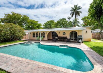 510 S 58th Ct Hollywood, FL 33023